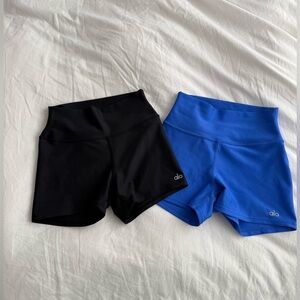 ALO Yoga Women's Black and Blue 3” Shorts
